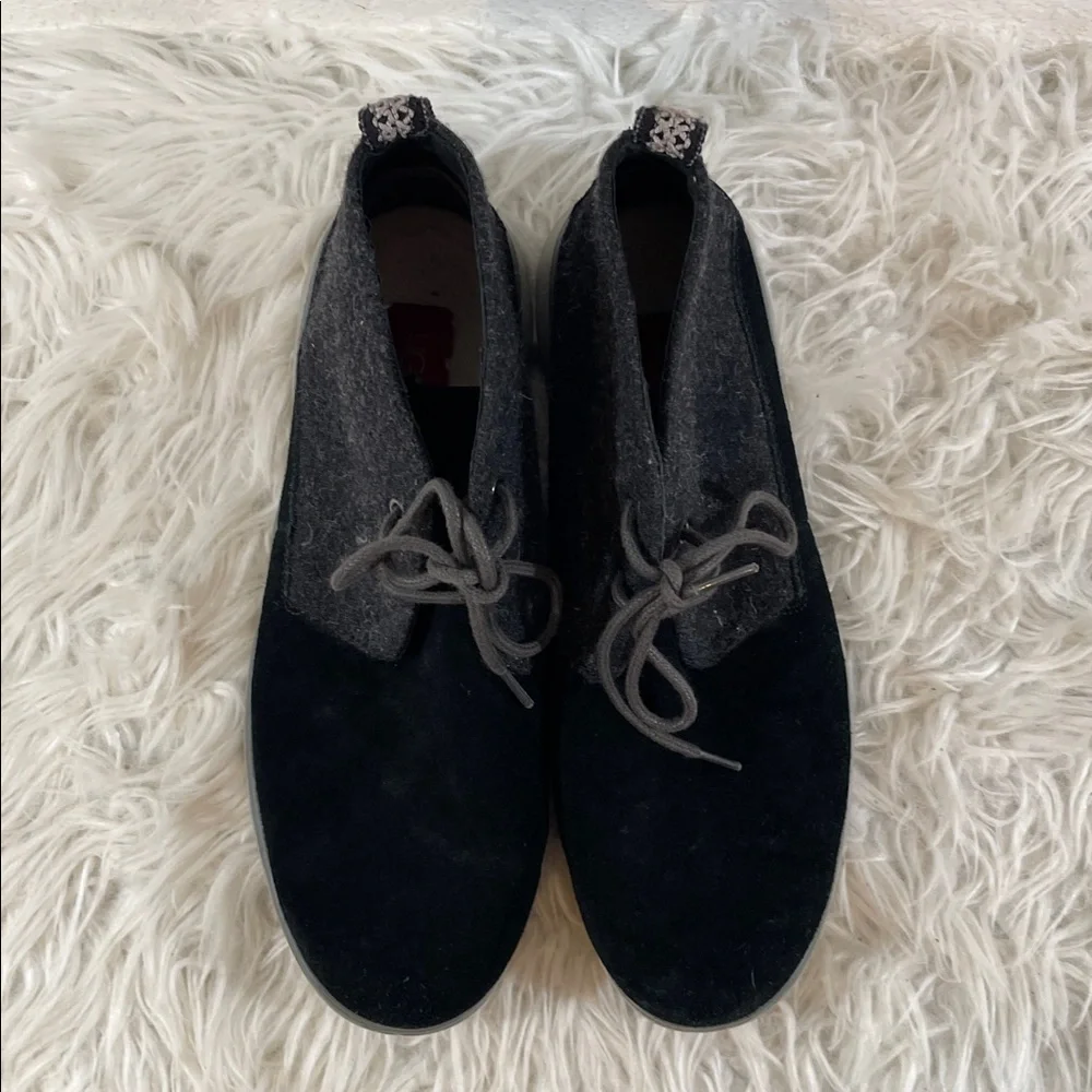 UGG Freamon Wool & Suede Chukka Boots S/N 1018442 Men's Size 10.5